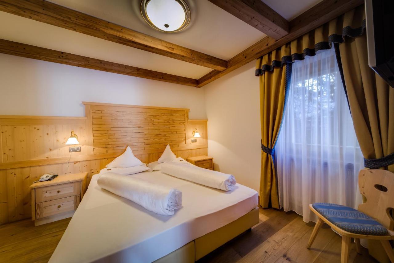 Hotel Fanes Selva di Val Gardena Exterior photo