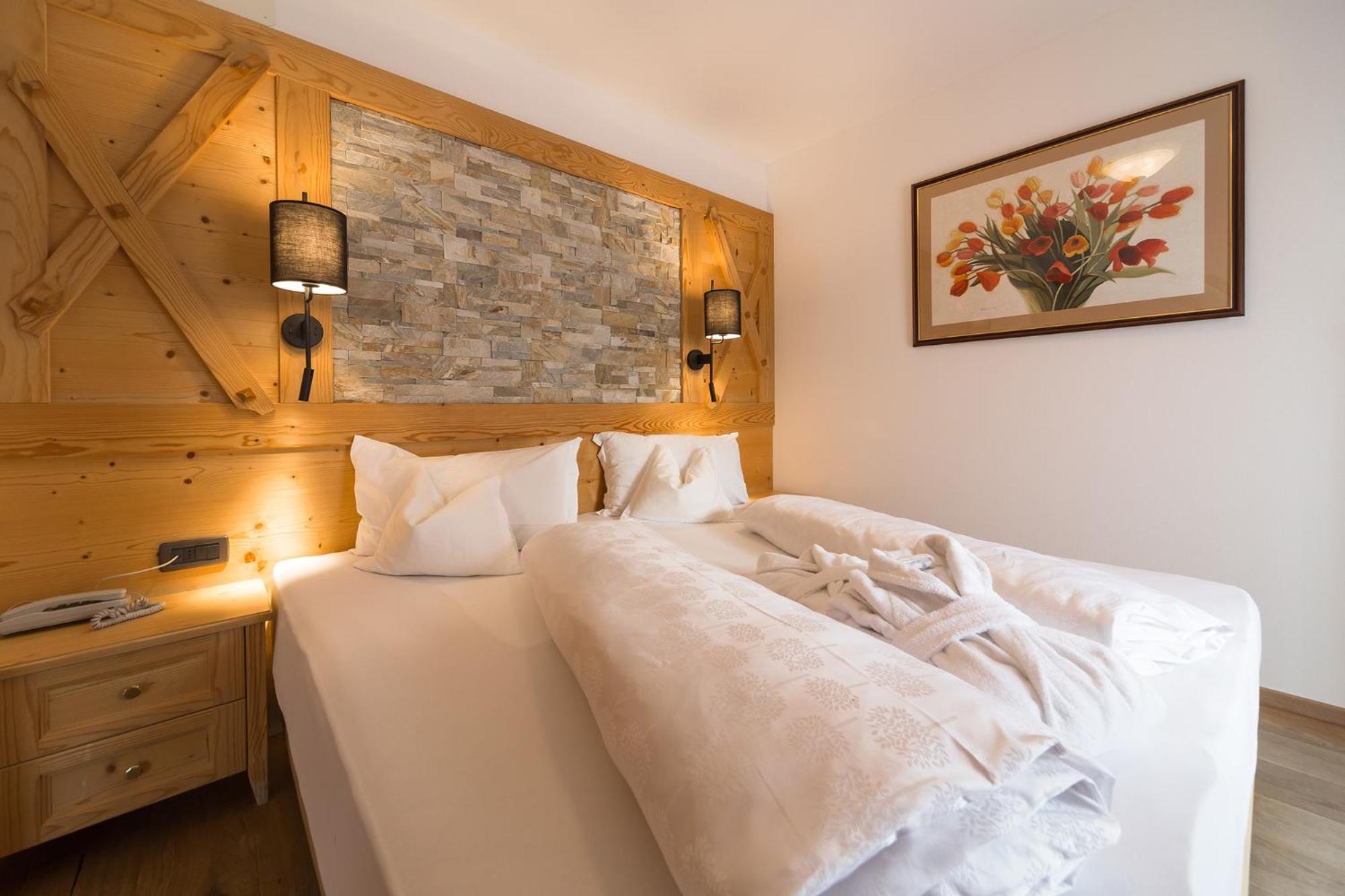 Hotel Fanes Selva di Val Gardena Exterior photo
